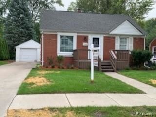 Primary Photo - 241 Pioneer Ave