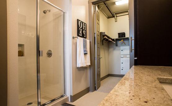 Foto del edificio - 1 bedroom in Dallas TX 75204