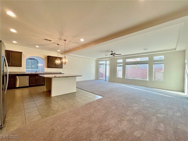 Foto del edificio - 6408 Tamber Bay Rd