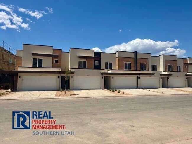 Foto del edificio - Long Valley Townhome with all the Amenities