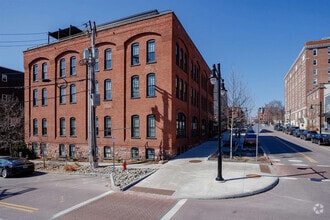 Building Photo - 161 St Paul St