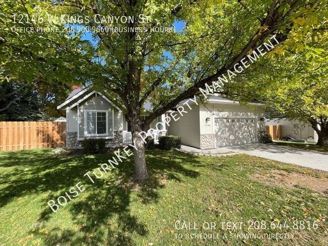 Foto del edificio - 12146 W Kings Canyon St
