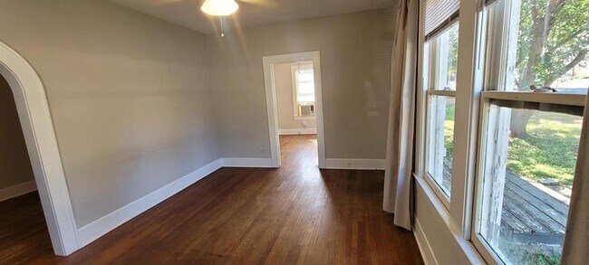 Foto del edificio - 4405 Red River St