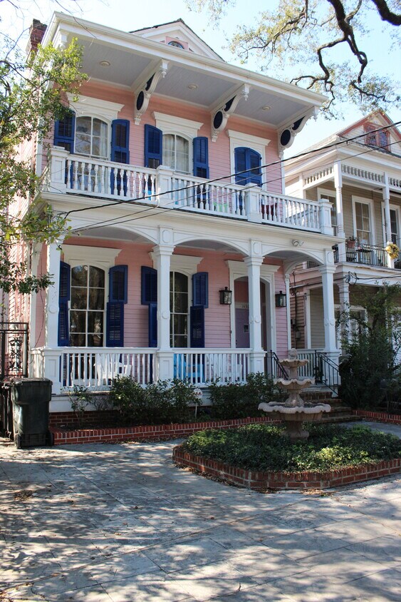 Lindo estilo colonial francés - 1436 Louisiana Avenue