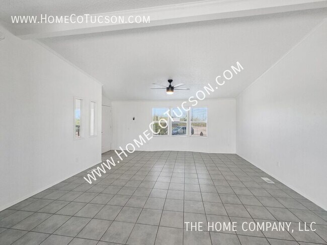 Foto del edificio - 12151 W Blue Quail Pl