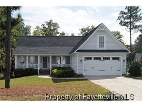 Building Photo - 650 Orchard Falls Dr
