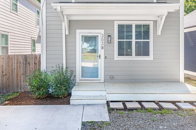 Photo - 303B Truce Street, Durham NC  27703 House