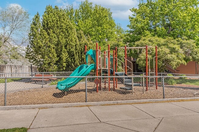 Foto del edificio - 2210 SW 19th St