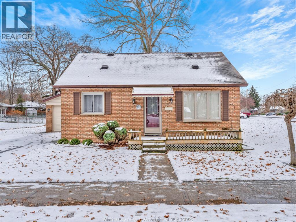 Primary Photo - 1255 Mayfair Ave