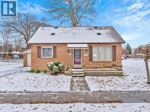 Building Photo - 1255 Mayfair Ave