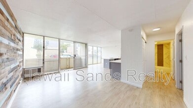 Building Photo - 95-021 Kuahelani Ave