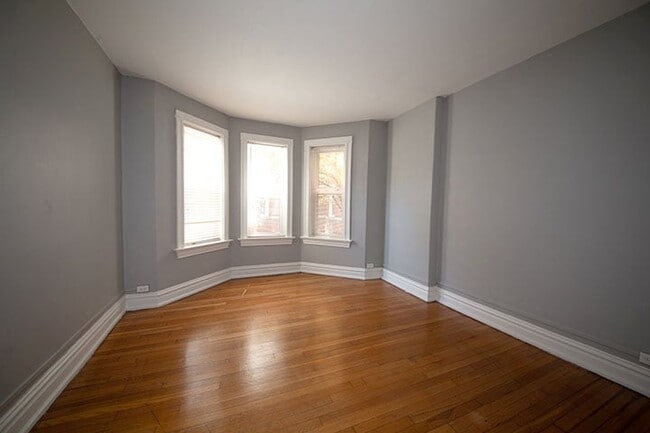 Interior Photo - Vandy House