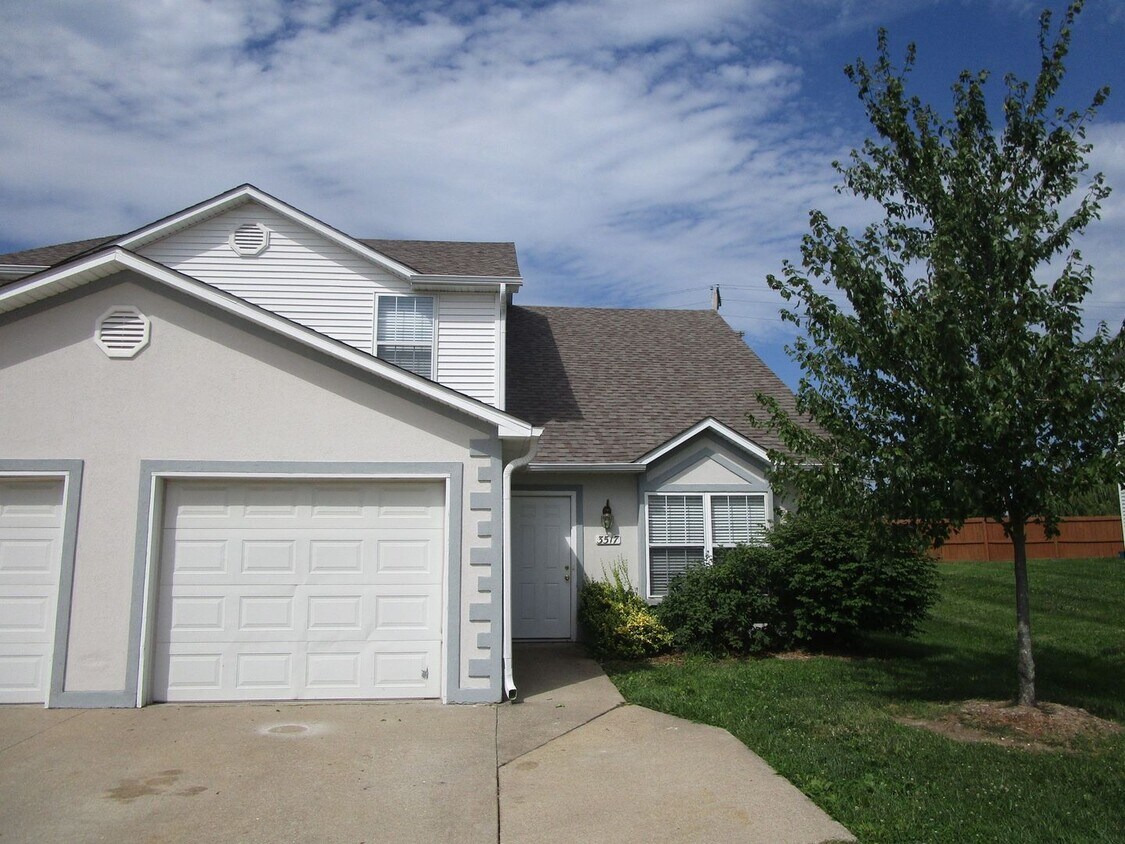 Primary Photo - 3517-3519 LaMesa Dr.