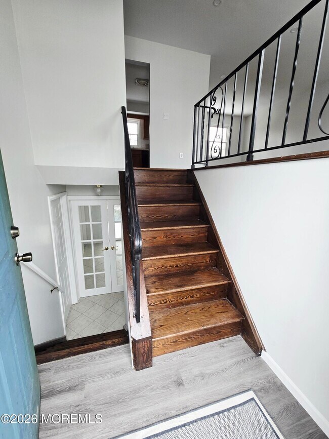 Foto del edificio - 240 Mill Creek Dr