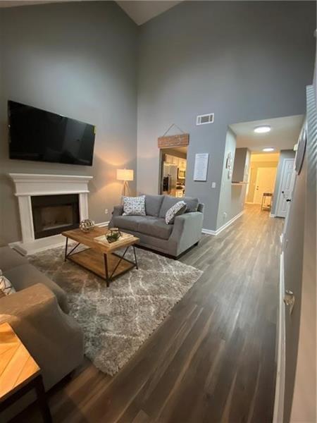 Foto del edificio - 2246 Charleston Pointe SE