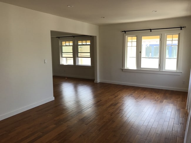 Living Room to Dining Room - 120 35th St