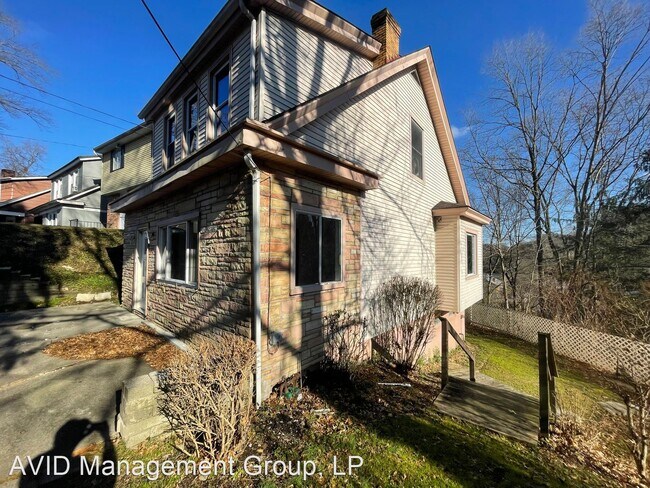 Foto del edificio - 3 br, 1 bath House - 132 Westfield Ave