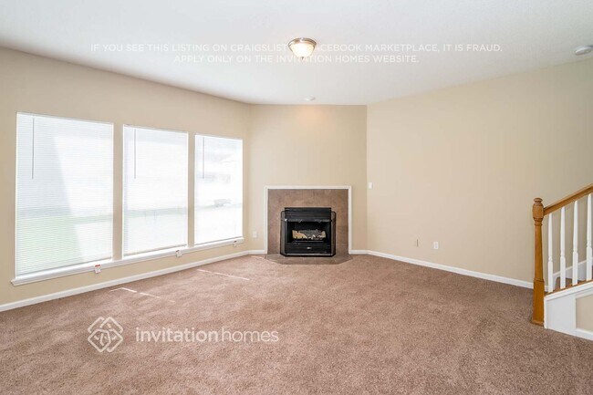 Foto del edificio - 9134 Prosperity Lake Dr