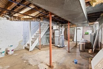 Building Photo - 1545 South Ave