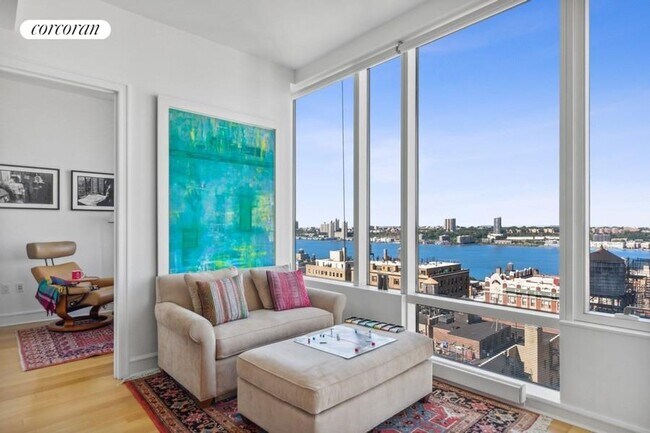 Foto del edificio - 245 W 99th St