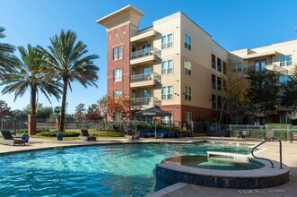 Building Photo - 8877 Lakes at 610 Dr Building Photo - 8877 Lakes at 610 Dr