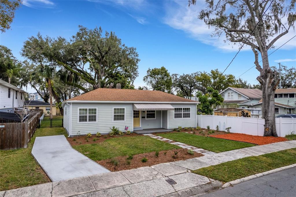 Primary Photo - 934 Vistabula St