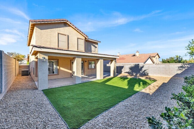 Foto del edificio - Stunning Remodeled Summerlin Home!