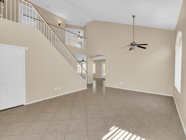 Foto del edificio - 13620 N 82nd Ln