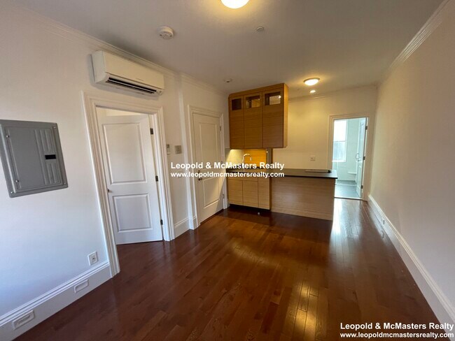 Foto del edificio - 90 Myrtle St