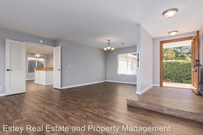 Foto del edificio - 3 br, 2 bath House - 310 Baker Court