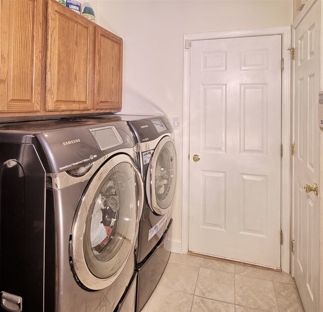 Foto del edificio - 91 Lydia Dr