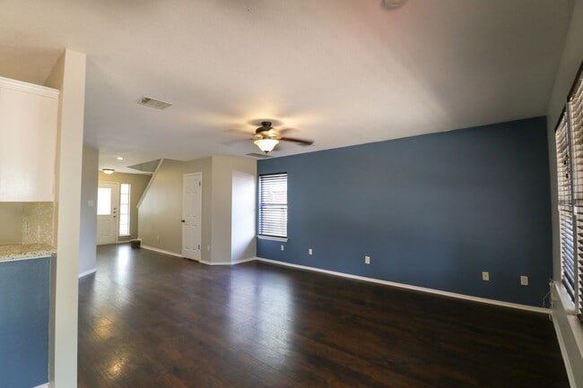 Building Photo - 3504 Mocha Trail