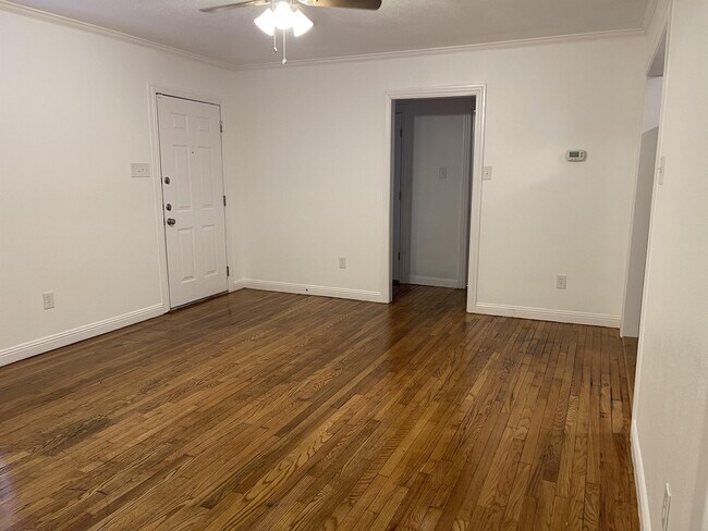 Building Photo - 2421 25th St