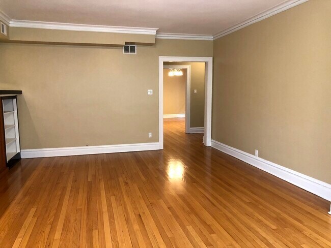 Foto del edificio - 7359 N Hoyne Ave