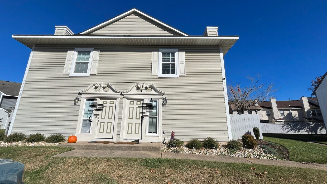 766 Ridge Cir Unit 766, Chesapeake, VA 23320 Condo for Rent in