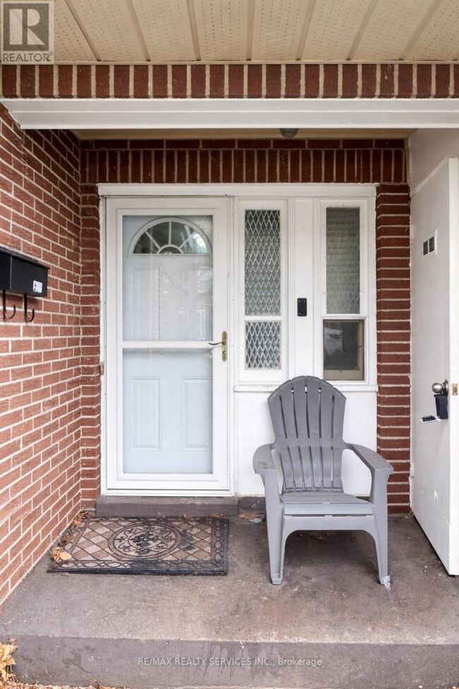 Building Photo - 50 Eden Pky