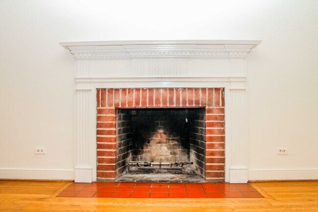 Foto del edificio - 2321 Fontaine Ave Ext