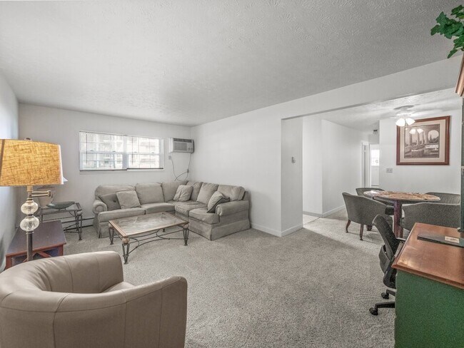 Bienvenido a Eastwood Arms Apartments - Eastwood Arms