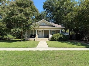 Building Photo - 506 N Catherine St