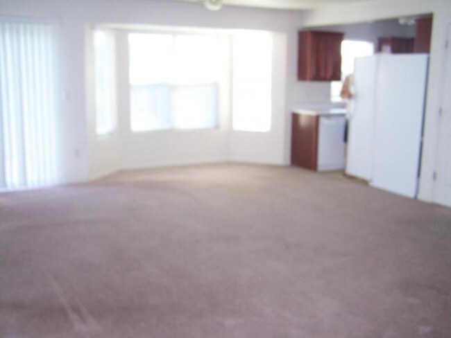 Foto del edificio - 107 Hickory Ridge Dr