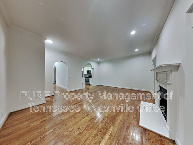 Foto del edificio - 165 Hicks Rd