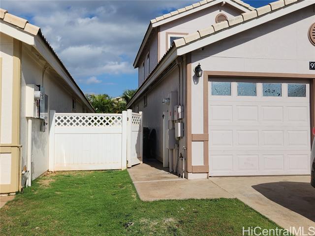 Building Photo - 91-1549-1549 Kuhiawaho Pl