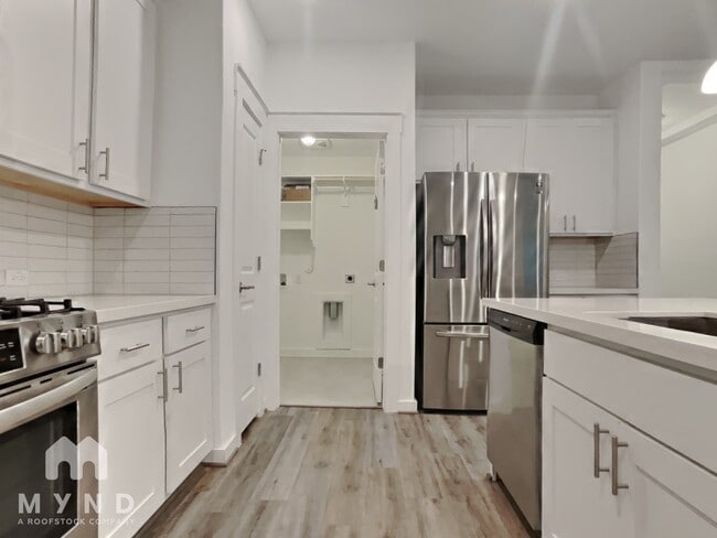 Building Photo - 15307 Grenadine Bloom Cv