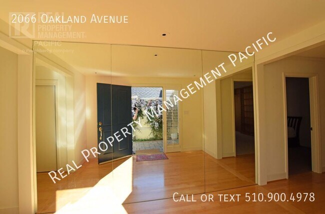 Building Photo - Spacious House in Piedmont
