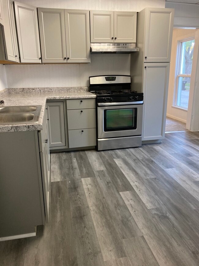 1001 S Ironwood Dr, South Bend, IN 46615 House Rental in South Bend