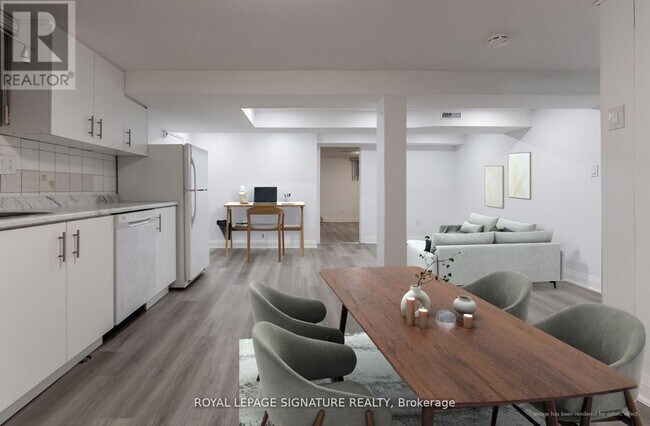 Building Photo - 2 Clevedon St