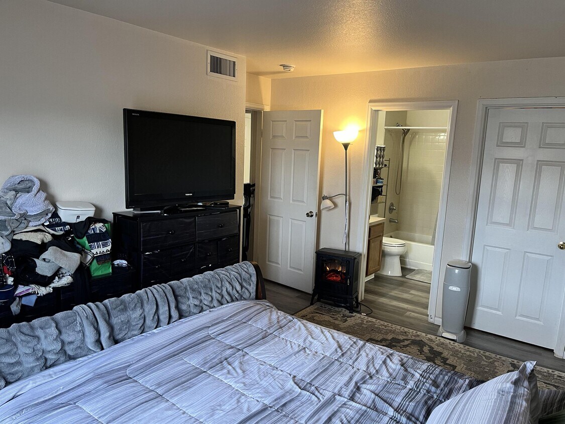 127 Jules Dr, Gypsum, CO 81637 Townhome Rentals in Gypsum CO