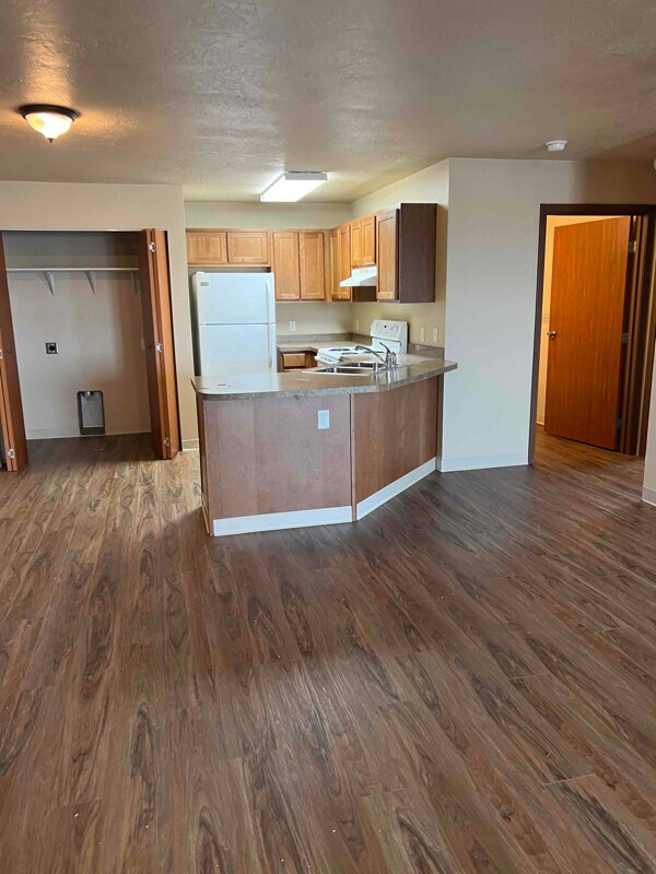 Foto principal - 1420 36th Ave NE