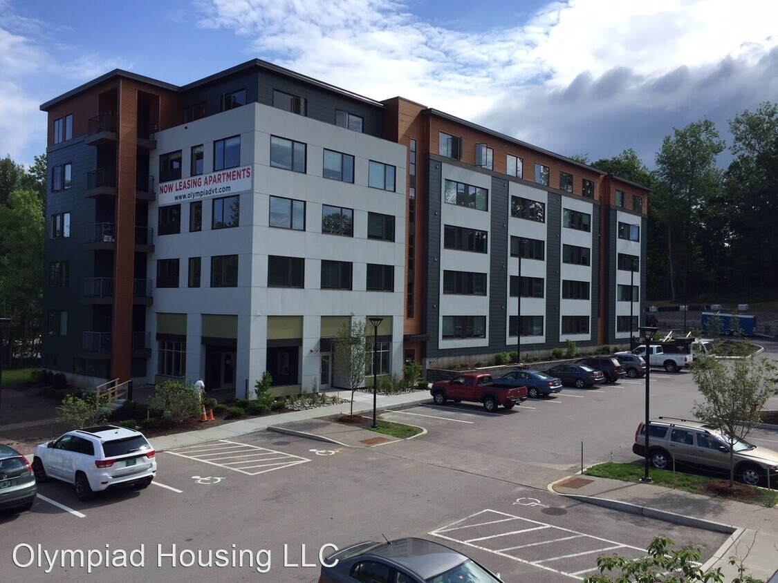 Foto principal - 80 Eastwood Dr