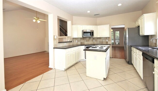 Foto del edificio - 4602 Rainbow Valley Ct
